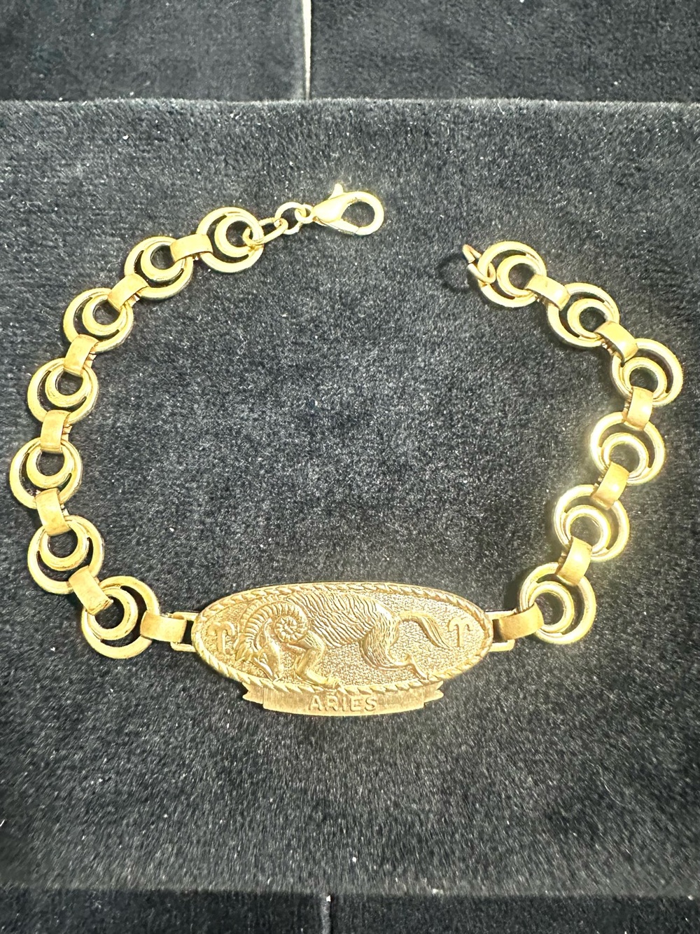 Vtg: *Unisex* Brass Zodiac ARIES ♈️ Bracelet